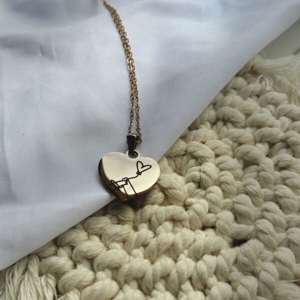 Necklace: A Love Affair